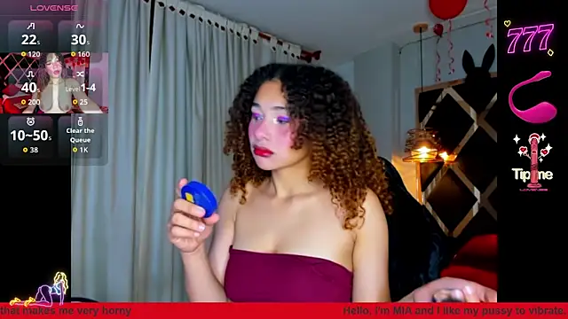 Snapshot of Mia_cartther chatting on 03-02-26, 04:03 Mia cartther online show from 03-02-26, 04:03