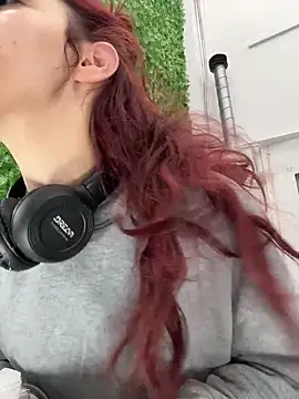 elodie rouge online show from 04-04-26, 11:51