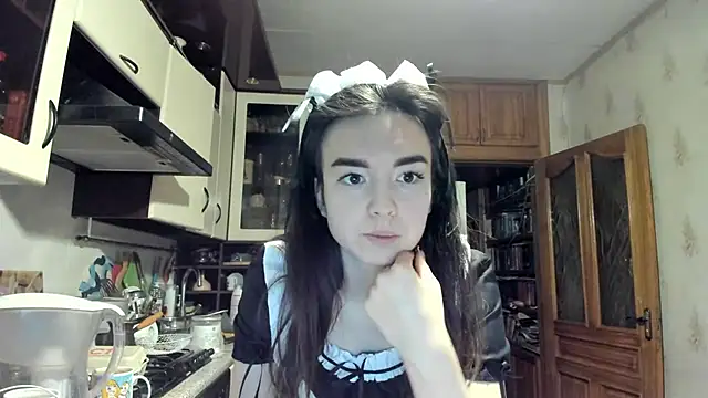 Snapshot of Kiticat chatting on 02-28-26, 06:42 Kiticat online show from 02-28-26, 06:42