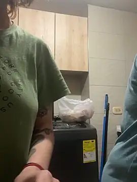 RavenEllieUniverse online show from 02-17-26, 01:46