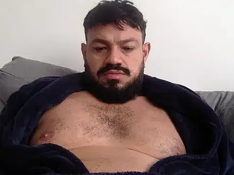 Snapshot of latinCuplex chatting on 02-06-26, 09:12 latinCuplex online show from 02-06-26, 09:12