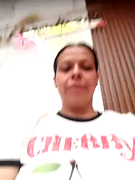Snapshot of RossyAlvarez chatting on 04-22-26, 03:02 RossyAlvarez online show from 04-22-26, 03:02