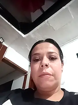 Snapshot of RossyAlvarez chatting on 04-27-26, 11:47 RossyAlvarez online show from 04-27-26, 11:47