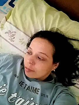 Snapshot of RossyAlvarez chatting on 06-02-26, 08:11 RossyAlvarez online show from 06-02-26, 08:11