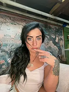 valayan0ire online show from 01-15-26, 03:44