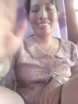 Gummiesu online show from 04-09-26, 06:19