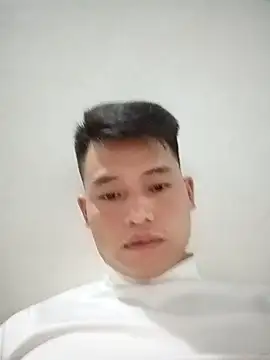 Snapshot of Maycute18 chatting on 02-03-26, 01:49 Maycute18 online show from 02-03-26, 01:49