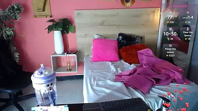 Snapshot of maria_Turner1 chatting on 05-27-26, 08:55 maria Turner1 online show from 05-27-26, 08:55