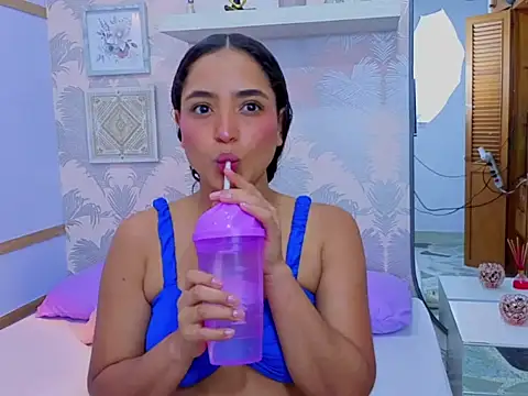 Emma Thompssonn online show from 02-10-26, 12:20