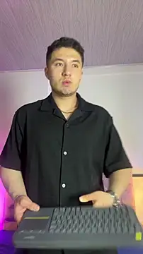 Alexander Connor online show from 04-07-26, 12:27