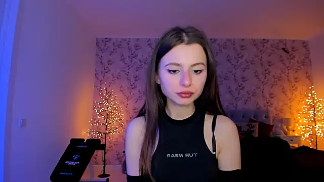 Snapshot of Hot_Molly5 chatting on 02-21-26, 07:37 Hot Molly5 online show from 02-21-26, 07:37