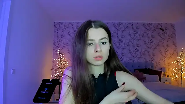 Hot Molly5 online show from 03-22-26, 08:01