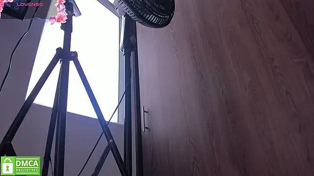 Zamahara Rodriguez online show from 04-04-26, 07:44