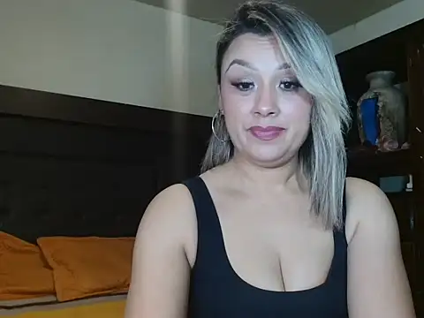 aitanalove  online show from 02-05-26, 01:32