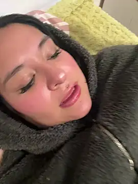 Nailealipsglossy online show from 02-22-26, 09:46