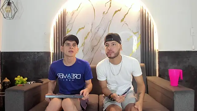 Snapshot of Angel_Villareal chatting on 02-26-26, 05:06 Angel Villareal online show from 02-26-26, 05:06