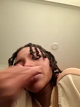 Snapshot of Ebony_love07 chatting on 02-09-26, 08:35 Ebony love07 online show from 02-09-26, 08:35