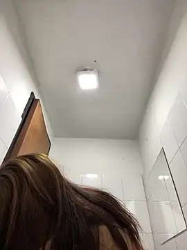 Snapshot of EmilyMoore_Pink chatting on 02-10-26, 06:17 EmilyMoore Pink online show from 02-10-26, 06:17