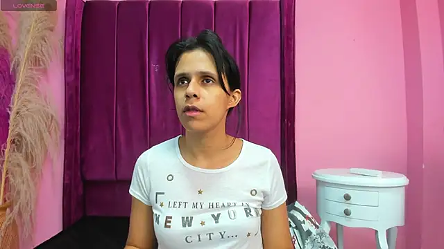 mitzukywinteer online show from 04-17-26, 08:56