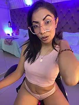 Auri   online show from 03-26-26, 07:30