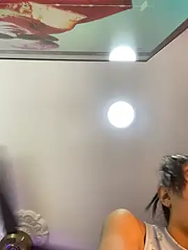 Auri   online show from 07-06-26, 07:38