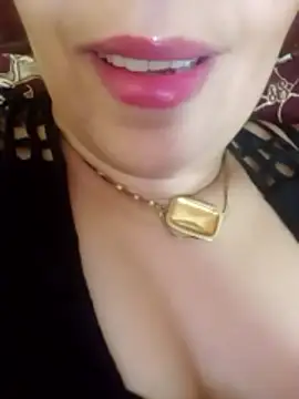 Snapshot of Naughty-Yousra chatting on 05-16-26, 08:44 Naughty-Yousra online show from 05-16-26, 08:44