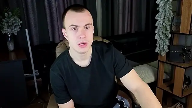 Snapshot of Kris_Braun chatting on 01-19-26, 06:17 Kris Braun online show from 01-19-26, 06:17