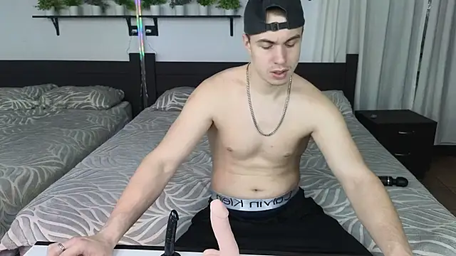 Snapshot of Kris_Braun chatting on 02-05-26, 01:43 Kris Braun online show from 02-05-26, 01:43