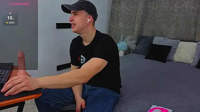 Kris Braun online show from 03-06-26, 04:36