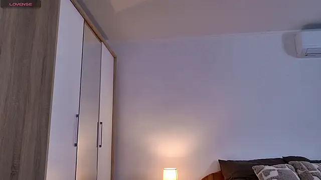 Snapshot of Miss_sindy11 chatting on 06-26-26, 06:51 Miss sindy11 online show from 06-26-26, 06:51