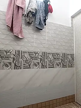 Hot-Tinaa online show from 04-09-26, 09:26