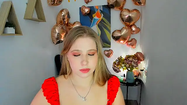 Snapshot of SweetDaylight chatting on 02-03-26, 02:53 SweetDaylight online show from 02-03-26, 02:53