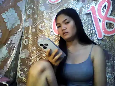 PinaySkinnyJust18 online show from 02-20-26, 11:49