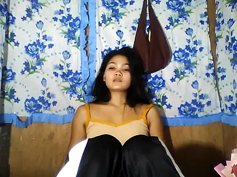 PinaySkinnyJust18 online show from 05-10-26, 12:38