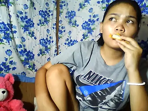 Snapshot of PinaySkinnyJust18 chatting on 06-21-26, 09:56 PinaySkinnyJust18 online show from 06-21-26, 09:56