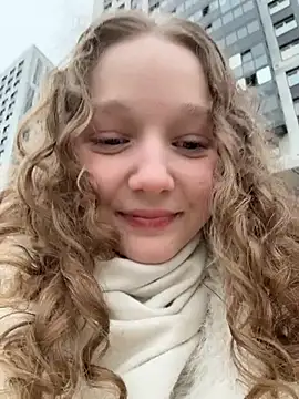 outside rosy online show from 03-19-26, 02:54