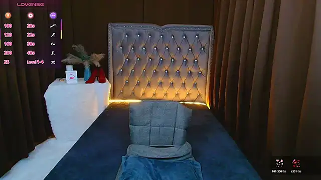 Snapshot of Maureen_Hilton chatting on 02-25-26, 07:45 Maureen Hilton online show from 02-25-26, 07:45