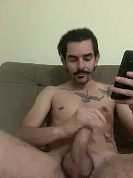 Snapshot of vilton75 chatting on 08-02-26, 11:47 vilton75 online show from 08-02-26, 11:47