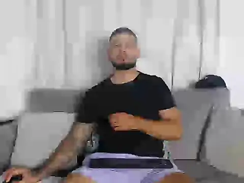 Handsomen69 online show from 06-03-26, 02:58
