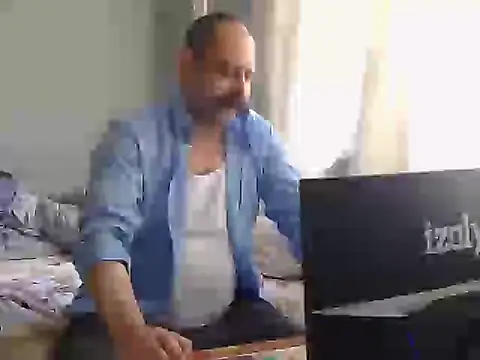 Snapshot of Biracikral chatting on 07-05-26, 12:56 Biracikral online show from 07-05-26, 12:56