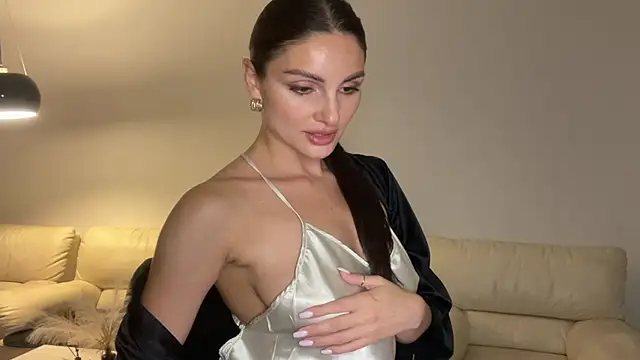 RoxelleSilvara69 online show from 07-19-26, 11:52