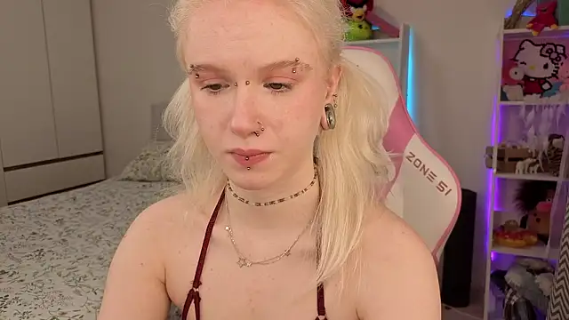 Mia WaterFall online show from 03-13-26, 03:13