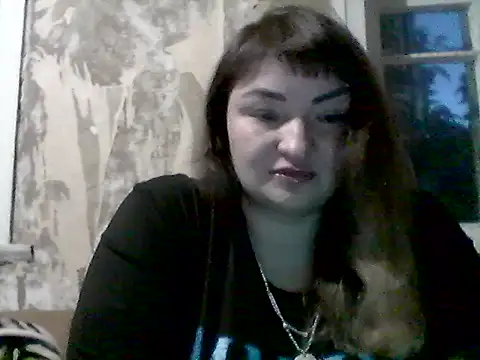 Snapshot of AllinaKis chatting on 06-01-26, 06:20 AllinaKis online show from 06-01-26, 06:20