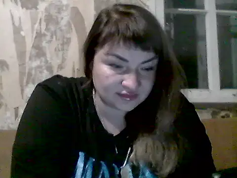 Snapshot of AllinaKis chatting on 06-02-26, 06:54 AllinaKis online show from 06-02-26, 06:54