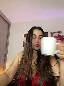 saray mendozaa online show from 07-14-26, 09:31