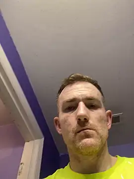 Snapshot of Rumndo1 chatting on 02-17-26, 01:02 Rumndo1 online show from 02-17-26, 01:02