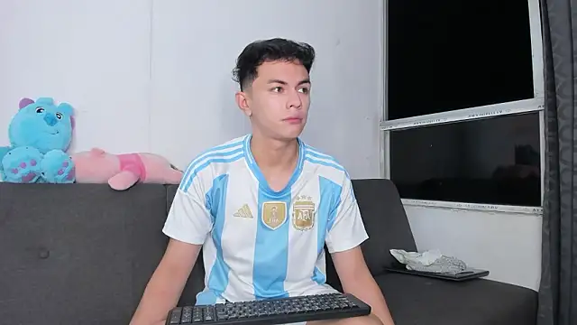 Caydensmit online show from 02-09-26, 09:57