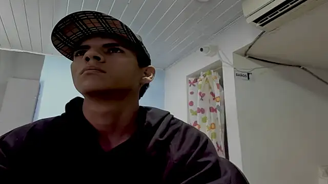 wildsexinmyroom online show from 01-17-26, 07:35