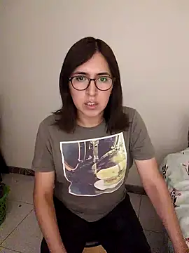 Snapshot of Eide-26 chatting on 02-11-26, 04:06 Eide-26 online show from 02-11-26, 04:06