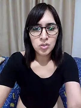 Snapshot of Eide-26 chatting on 06-13-26, 02:31 Eide-26 online show from 06-13-26, 02:31